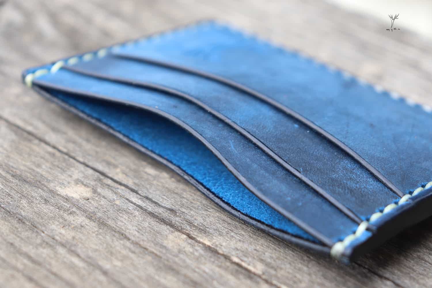 ლურჯი საბარათე